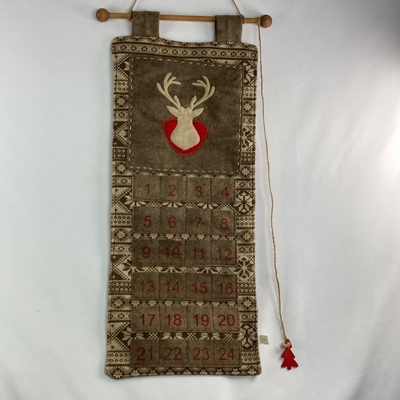 Fabric felt advent pocket calendar for Christmas - Picture 1 of 4